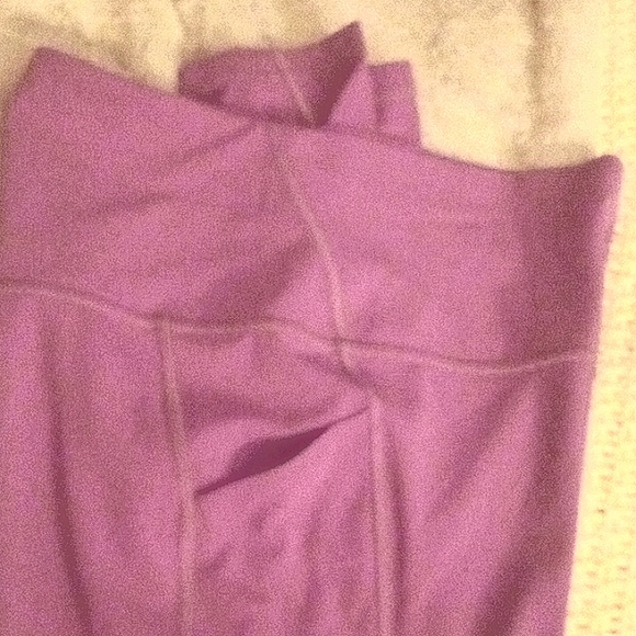 Lulu lemon leggings nwot 10 - Picture 4 of 4